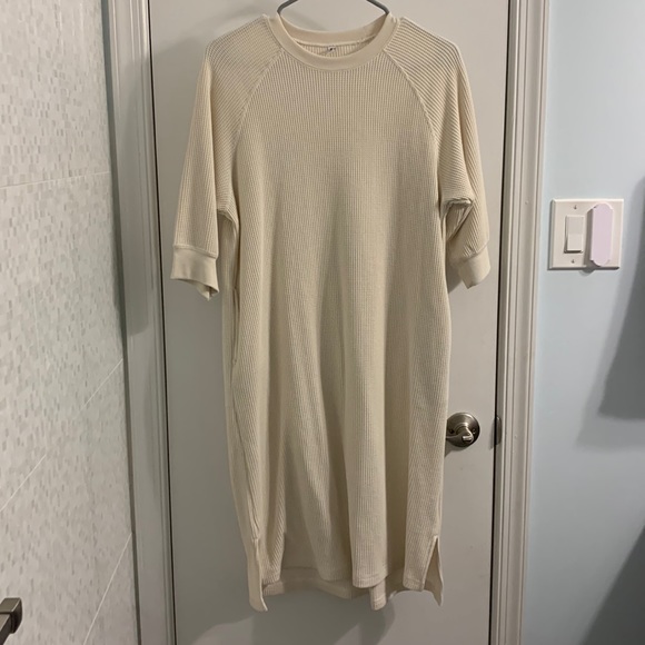 Uniqlo girls waffle dress - Picture 1 of 5